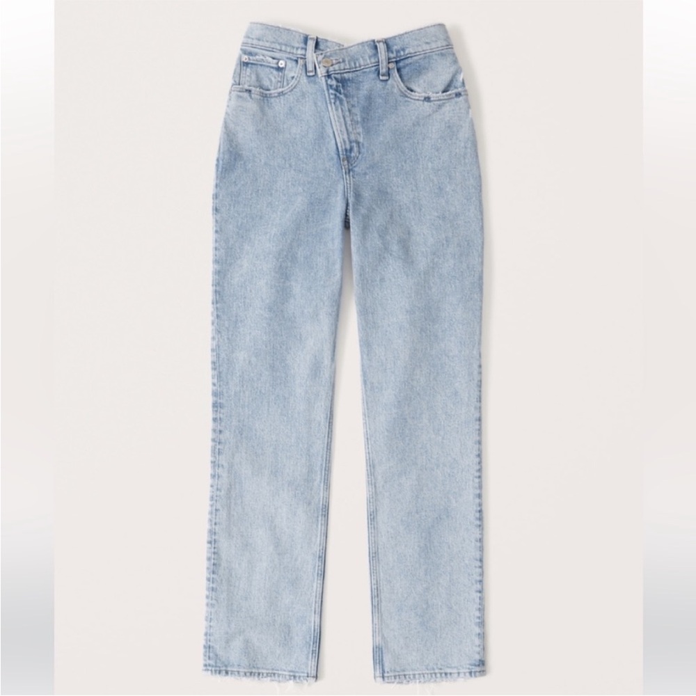 Abercrombie Curve Love Dad Jeans - Medium Wash